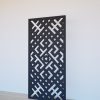 Melns Dekoratīvs sienas panelis LRZ01 ar režģveida frēzējumu – 600x1200 mm Sānskats