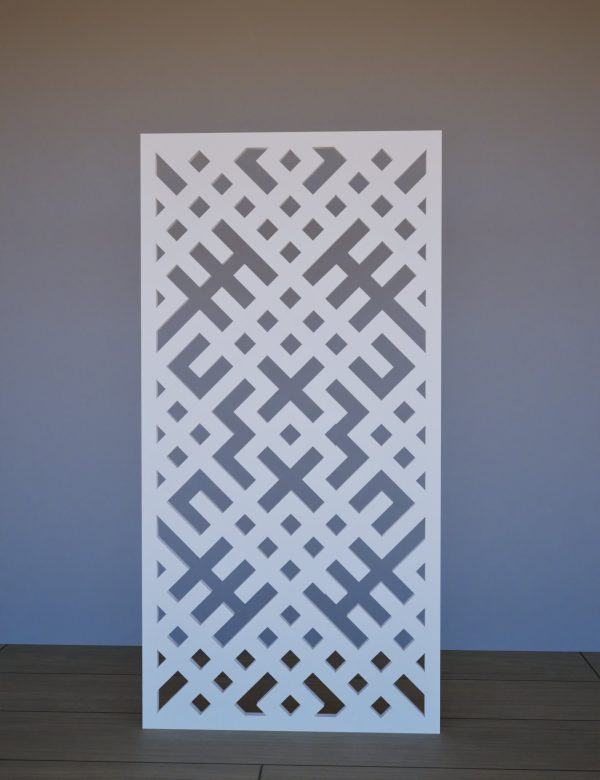 Balts Dekoratīvs sienas panelis LRZ04 ar ģeometrisku frēzētu rakstu – 600x1200 mm Pretskats