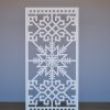 Balts Dekoratīvs sienas panelis LRZ06 ar tautisku rakstu – 600x1200 mm pretskats