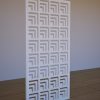 Balts Dekoratīvs MDF sienas panelis Angle ar ģeometrisku 3D reljefu Sānskats