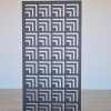 Pelēks Dekoratīvs MDF sienas panelis Angle ar ģeometrisku 3D reljefu pretskatā